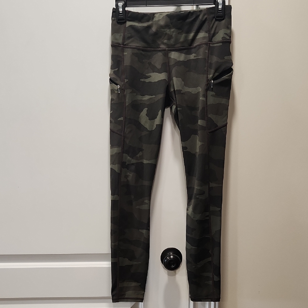 Athleta Camo Leggings - Green and Black